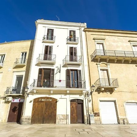 Dimora Donna Vittoria Apartman Bari Kültér fotó