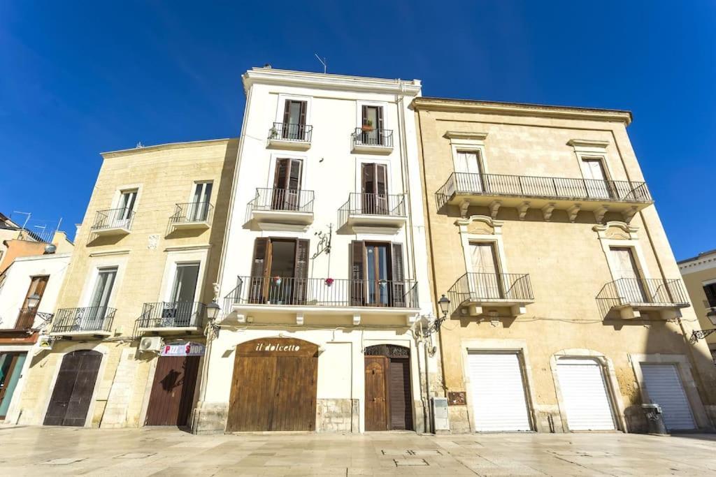 Dimora Donna Vittoria Apartman Bari Kültér fotó
